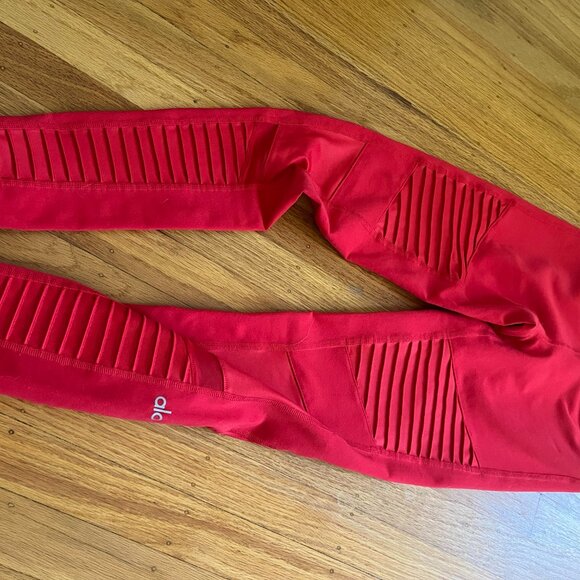 High-Waist Moto Legging - Picture 3 of 5